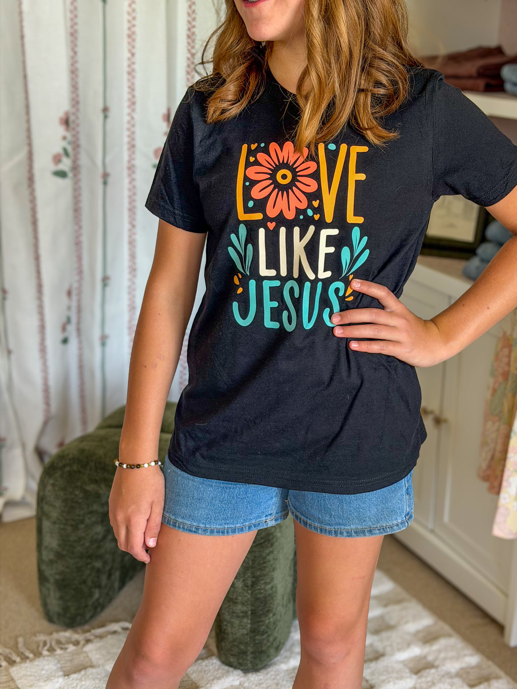Love Like Jesus Tee