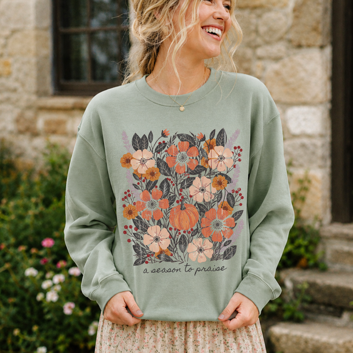 A Season to Praise Crewneck