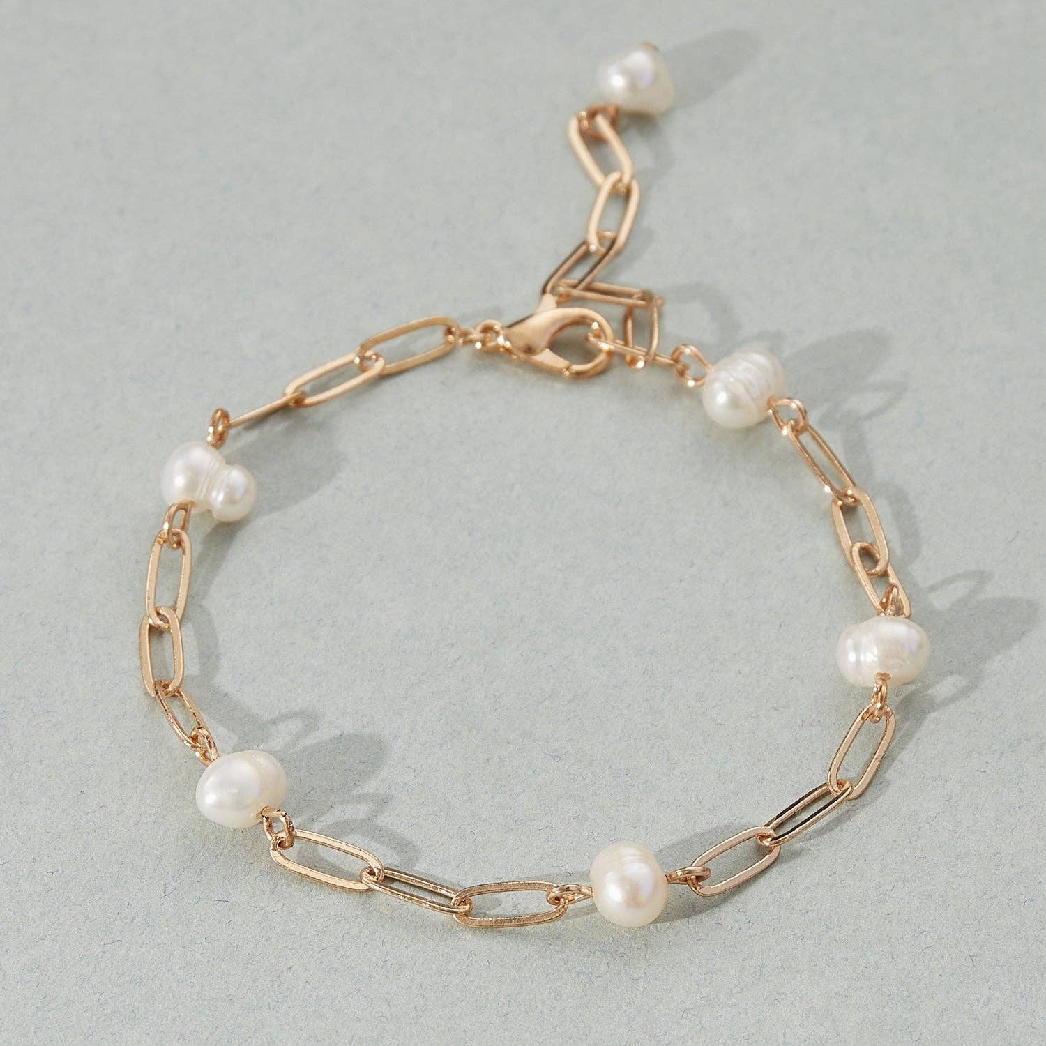 Pearl Chain Bracelet